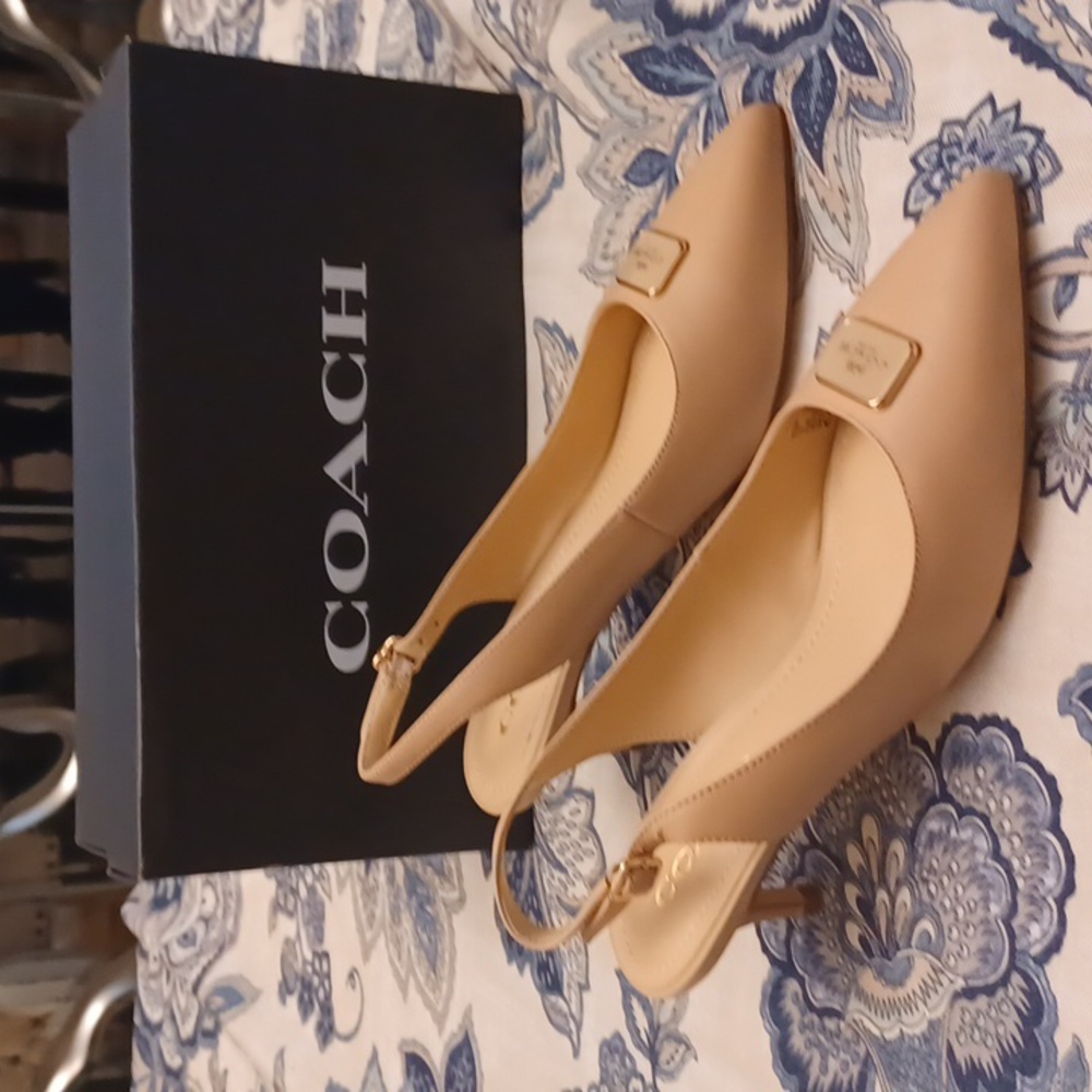 New Coach Jillian Beachwood  Slingback Heels Great Neutral SZ 6.5B - Picture 6 of 16